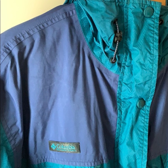 Columbia / Omni Tech Jacket - Picture 2 of 7